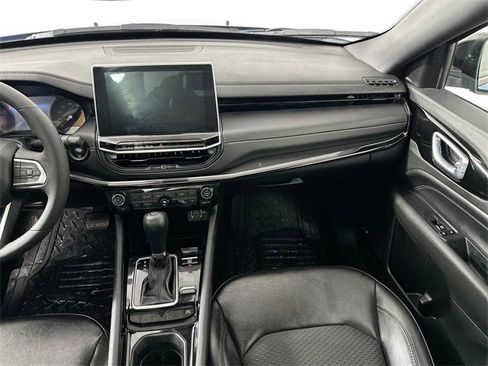 Used 2023 Jeep Compass Altitude w/ Sun and Sound Group image 27