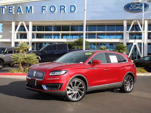 Used 2020 Lincoln Nautilus Reserve w/ Equipment Group 201A image 2