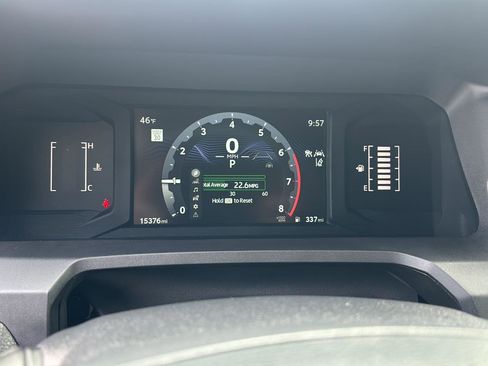Used 2024 Toyota Tacoma SR5 AWD/4WD image 3