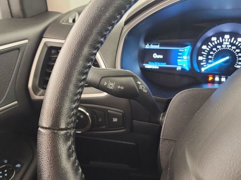 Used 2023 Ford Edge SEL AWD/4WD image 17