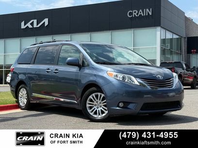 Used 2017 Toyota Sienna XLE w/ XLE Navigation Package