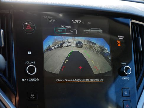 Certified 2025 Subaru Outback Premium image 27