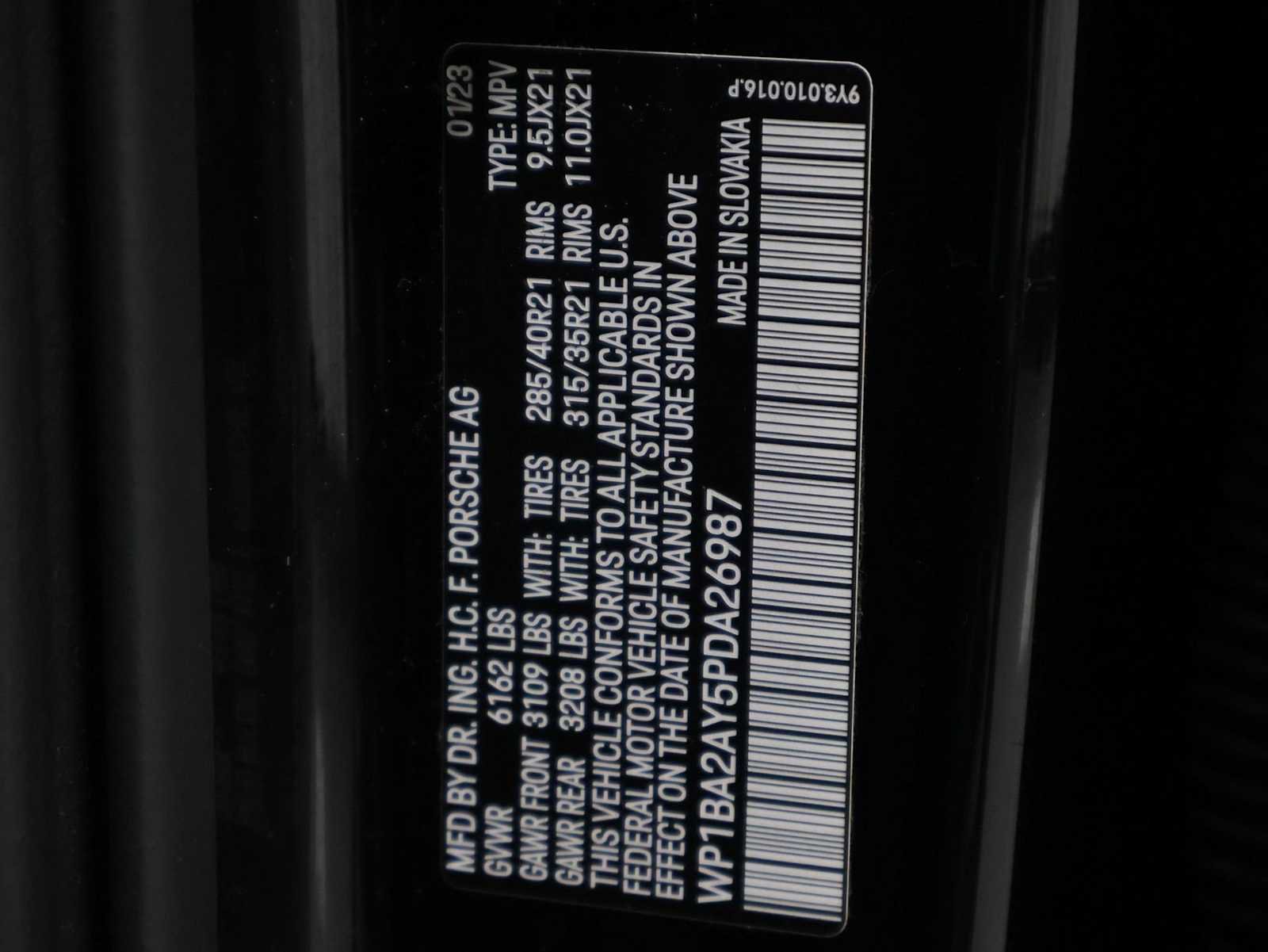 Certified 2023 Porsche Cayenne Platinum Edition AWD/4WD image 44
