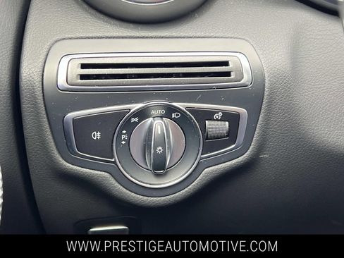 Used 2021 Mercedes-Benz C 300 4MATIC Sedan image 32