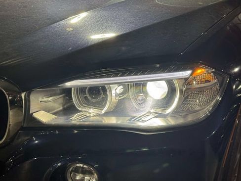 Used 2018 BMW X5 xDrive35i AWD/4WD image 11