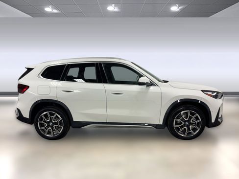 New 2026 BMW X1 xDrive28i w/ Convenience Package image 7