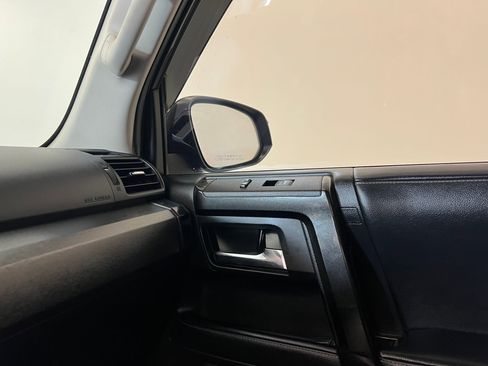 Used 2021 Toyota 4Runner Nightshade image 29