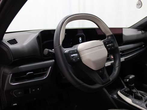 Used 2025 Kia K4 GT-Line FWD image 12