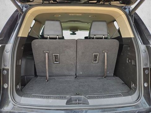 Used 2017 GMC Acadia Denali AWD/4WD image 6