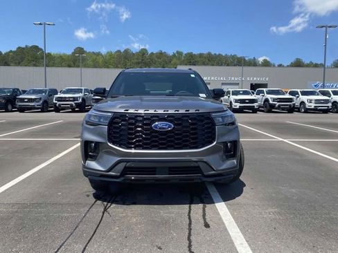 New 2026 Ford Explorer ST-Line AWD/4WD image 18