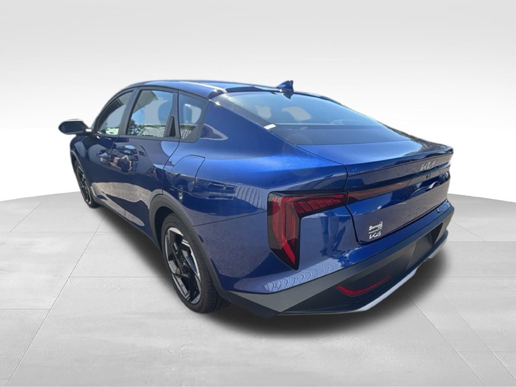Certified 2025 Kia K4 EX FWD image 3