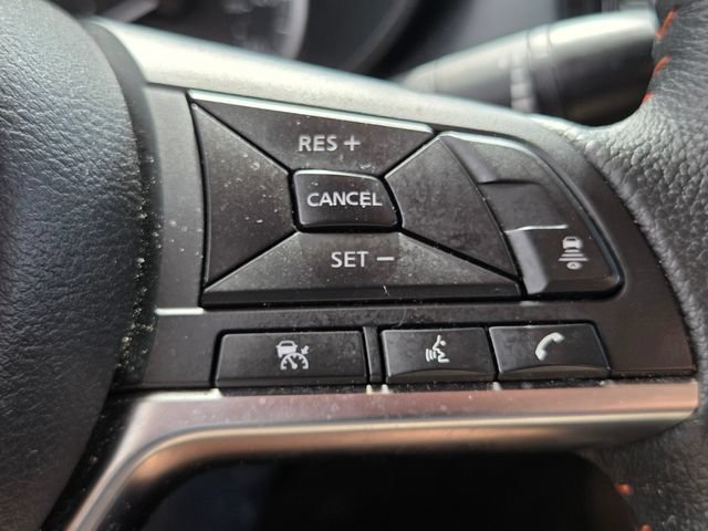 Used 2024 Nissan Versa SR FWD image 31