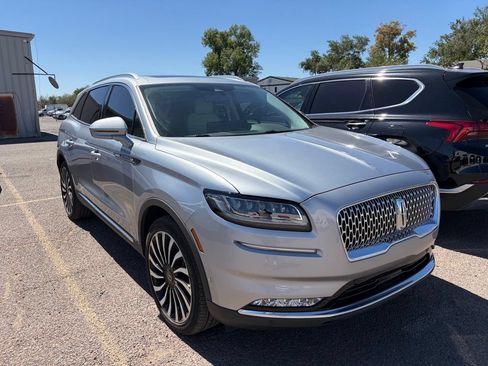 Used 2023 Lincoln Nautilus Black Label w/ Class II Trailer Tow Package AWD/4WD image 4