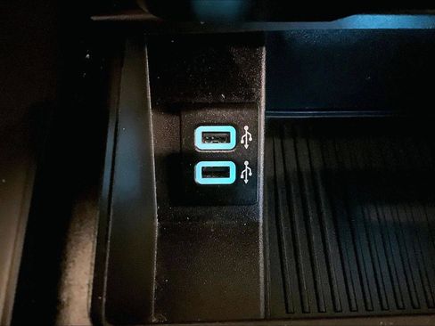 Certified 2018 Ford F150 XL w/ Equipment Group 101A Mid image 31