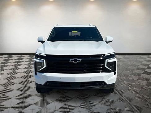 New 2026 Chevrolet Suburban RST w/ RST Capability Package AWD/4WD image 8