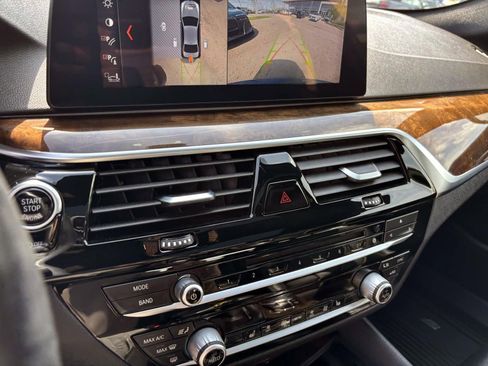 Used 2018 BMW 540i xDrive AWD/4WD image 21