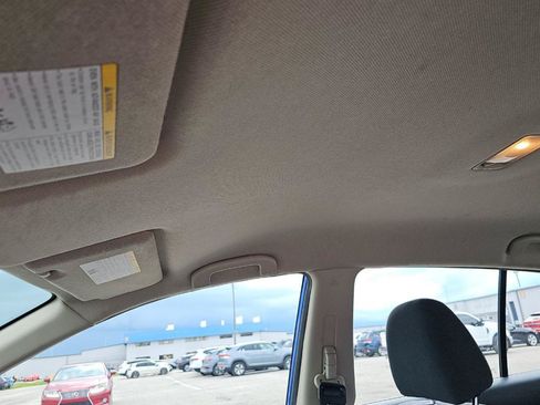 Used 2009 Nissan Versa 1.8 S w/ PWR Pkg FWD image 15