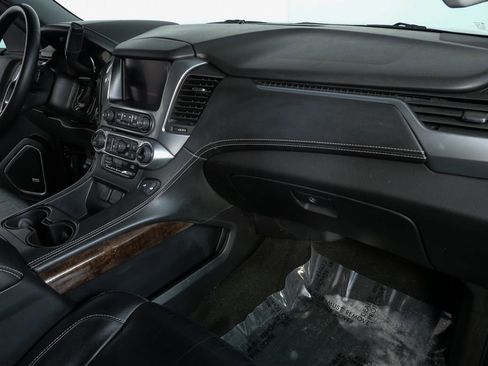 Used 2017 Chevrolet Tahoe LT w/ Luxury Package image 14