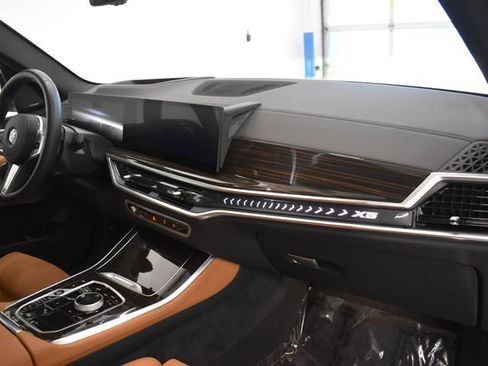 Used 2026 BMW X5 xDrive40i w/ Executive Package AWD/4WD image 18