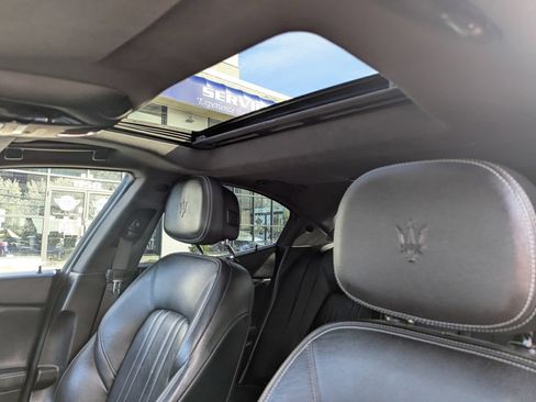 Used 2019 Maserati Ghibli S Q4 AWD/4WD image 30