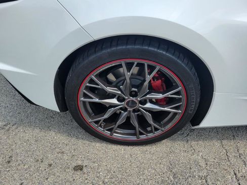 Used 2023 Chevrolet Corvette Stingray Premium Conv w/ Z51 Performance Package image 42