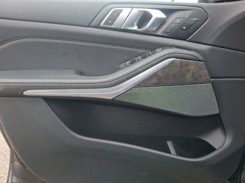 Used 2024 BMW X5 xDrive40i image 12