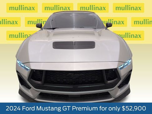 Used 2024 Ford Mustang GT Premium w/ GT Performance Package RWD image 13