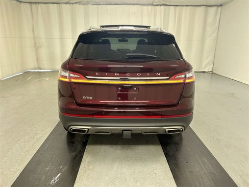 Used 2023 Lincoln Nautilus Reserve w/ Class II Trailer Tow Package image 22