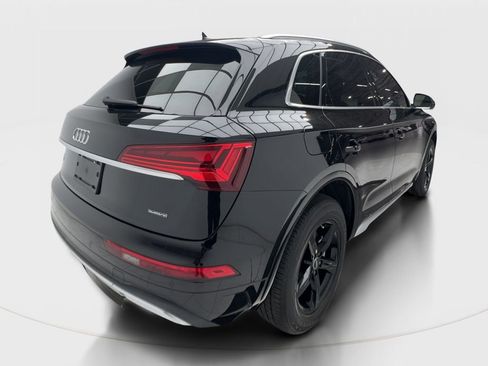Used 2023 Audi Q5 2.0T Premium w/ Convenience Package AWD/4WD image 7
