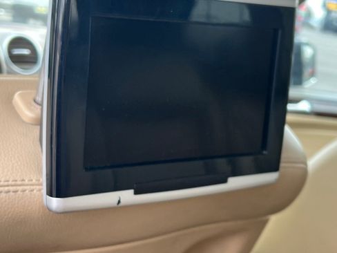 Used 2012 Mercedes-Benz GL 450 4MATIC image 12