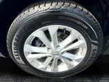 Used 2016 Nissan Rogue SV w/ SV Premium Package image 4