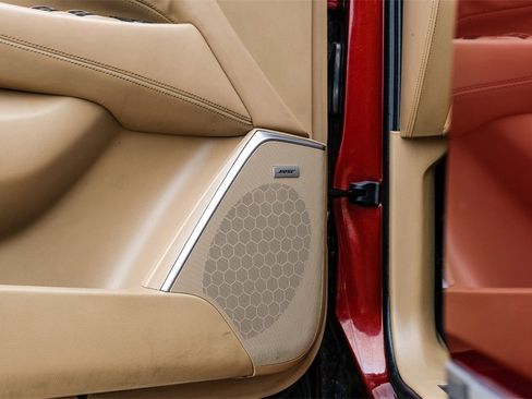 Used 2019 Cadillac Escalade Platinum image 50