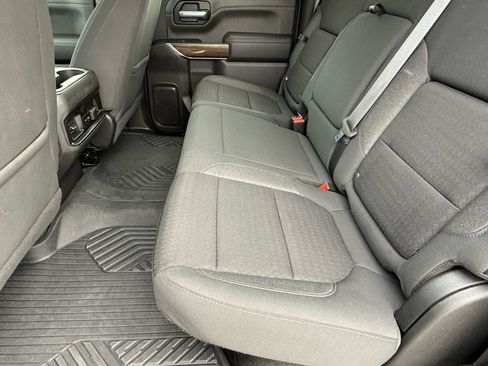 Used 2021 Chevrolet Silverado 1500 RST image 11