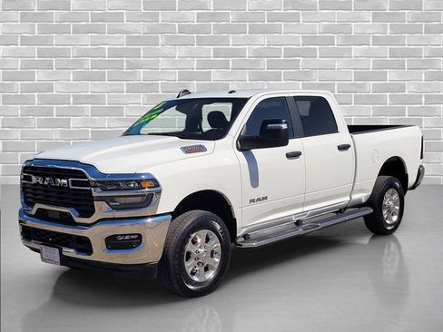 Used 2026 RAM 2500 Big Horn AWD/4WD image 10