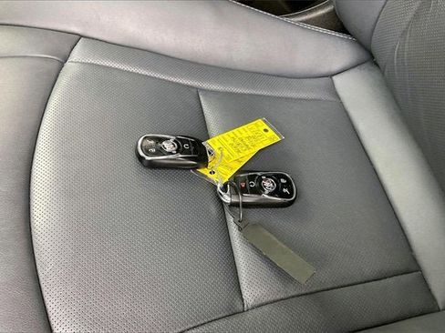 Certified 2021 Buick Enclave Premium w/ Sun and Sites Package image 14