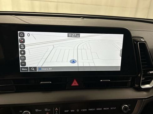 Certified 2024 Kia Sportage EX AWD/4WD image 16