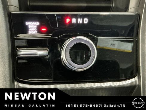 Used 2024 Jeep Grand Cherokee L Limited AWD/4WD image 22