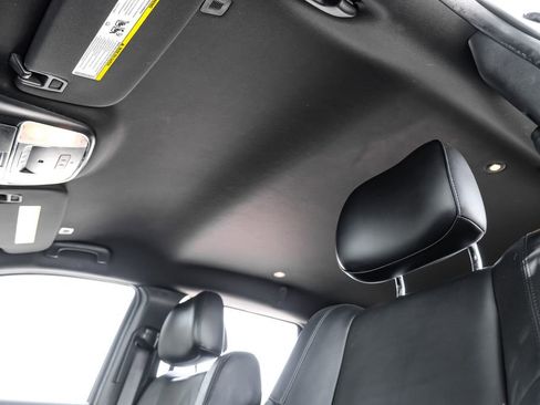 Used 2019 Jeep Grand Cherokee Altitude image 41