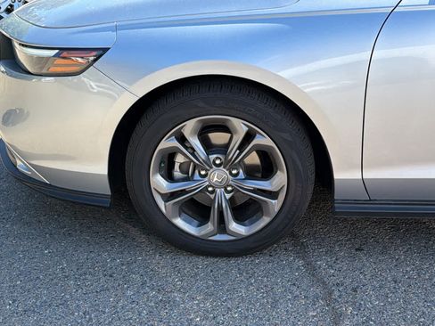 Used 2023 Honda Accord EX image 9