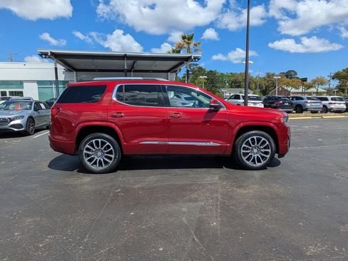 Certified 2023 GMC Acadia Denali w/ Denali Ultimate Package FWD image 2