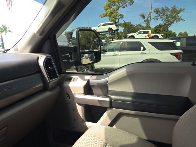 Used 2019 Ford F250 XLT w/ XLT Premium Package AWD/4WD image 18