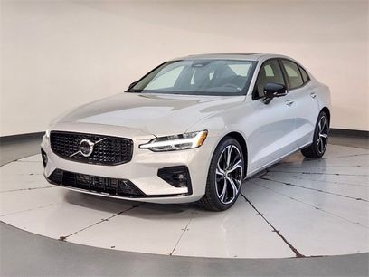 New 2025 Volvo S60 B5 Plus w/ Protection Package Premier