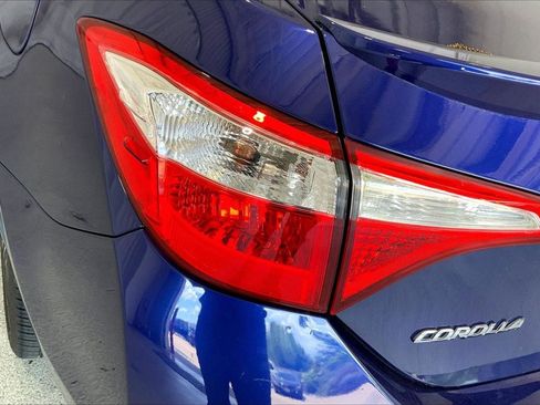 Used 2015 Toyota Corolla S FWD image 13