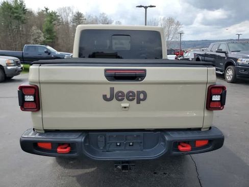 Used 2020 Jeep Gladiator Rubicon w/ LED Lighting Group AWD/4WD image 4