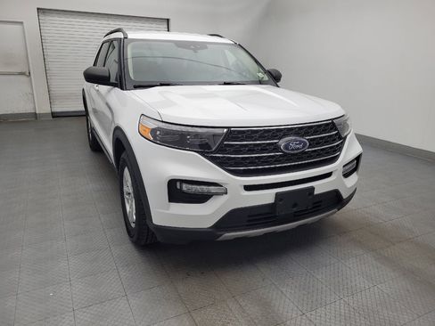 Used 2023 Ford Explorer XLT w/ Equipment Group 202A image 14