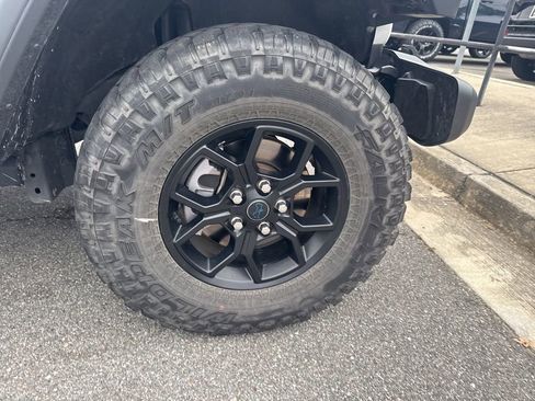 Used 2025 Jeep Wrangler Unlimited Sport S 4xe image 5