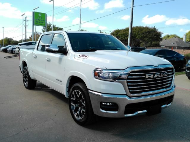 Used 2026 RAM 1500 Laramie AWD/4WD image 4