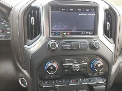 Used 2020 Chevrolet Silverado 2500 LTZ w/ LTZ Texas Edition image 12