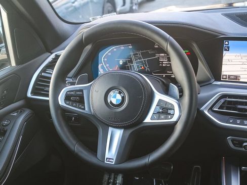 Used 2023 BMW X5 sDrive40i w/ M Sport Package RWD image 12