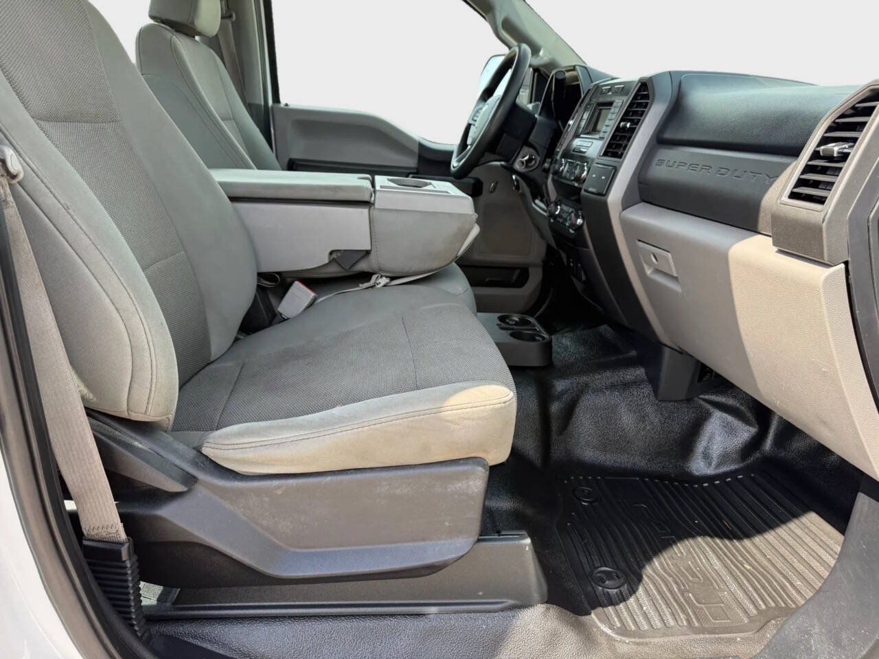 Used 2019 Ford F250 XL w/ Power Equipment Group AWD/4WD image 10